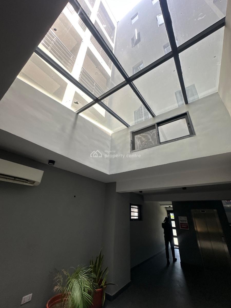 Tastefully Finished 3 Bedroom Apartment with Ensuite Boys Quarter, Off Admiralty Way, Lekki Phase 1, Lekki, Lagos, Flat / Apartment for Sale