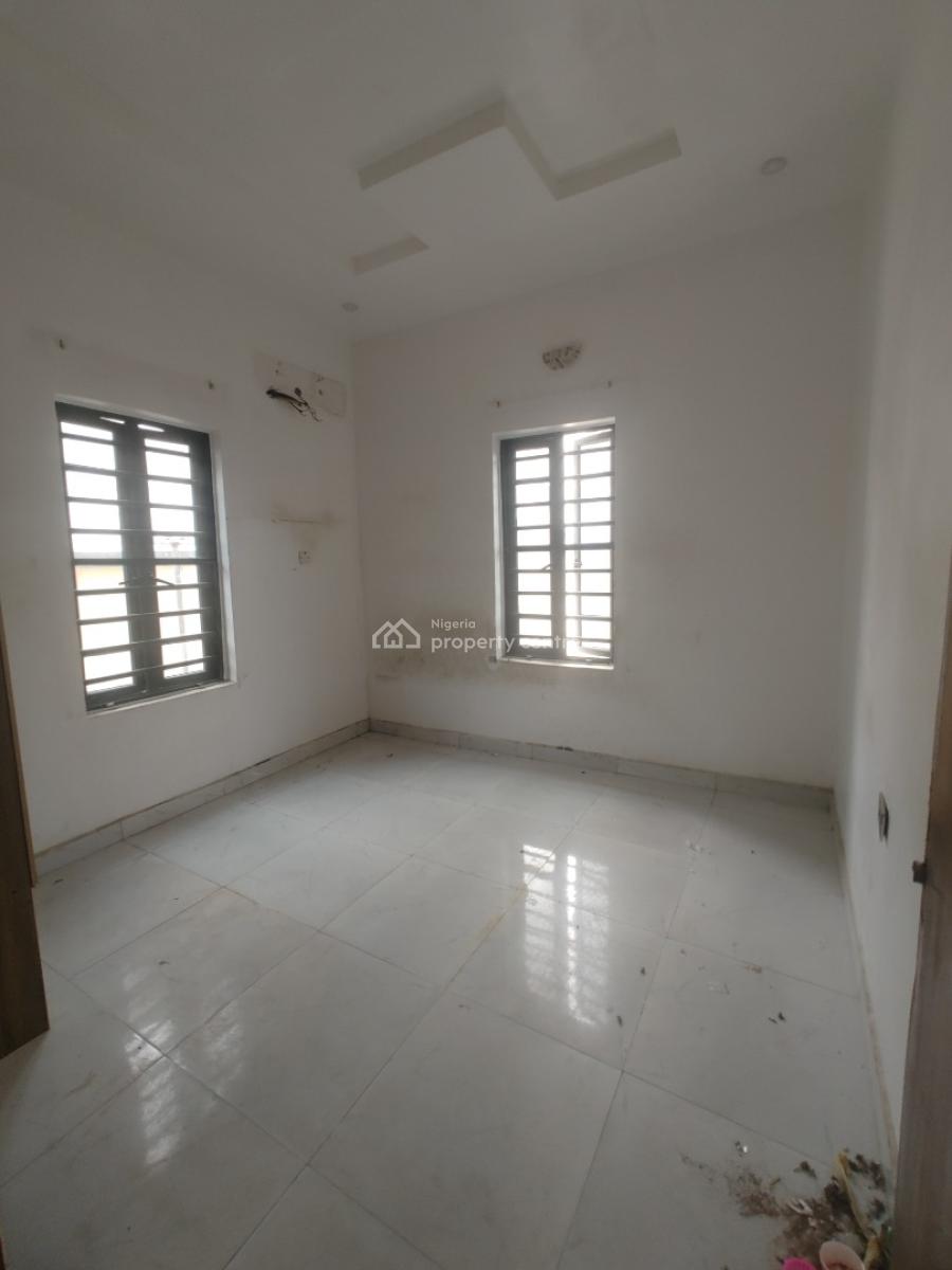 Very Sharp 2 Bedroom Flat in an Estate Close to Express, Sangotedo, Sangotedo, Ajah, Lagos, Flat / Apartment for Rent