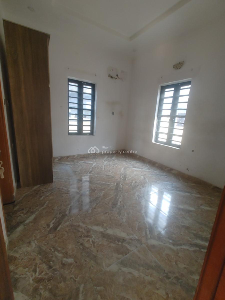 Very Sharp 2 Bedroom Flat in an Estate Close to Express, Sangotedo, Ajah, Lagos, Flat / Apartment for Rent
