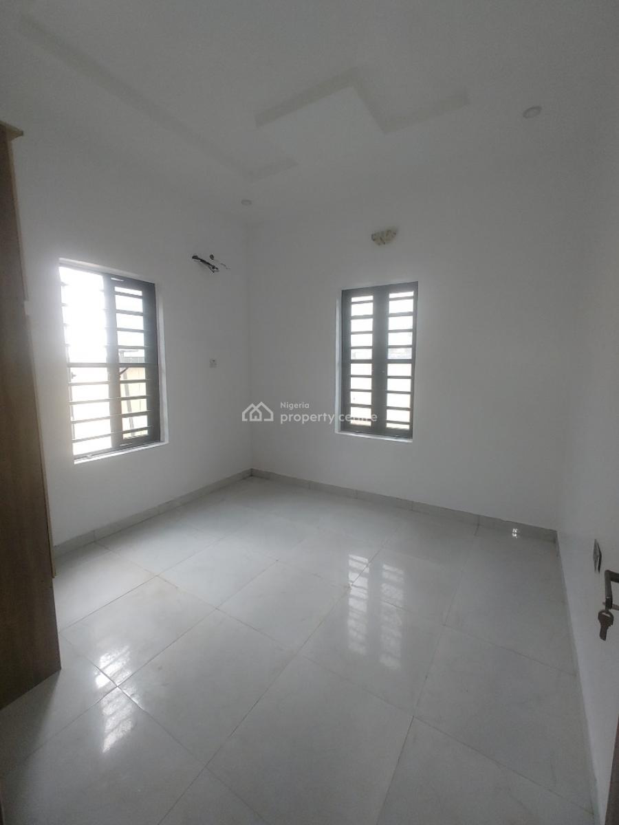 Very Sharp 2 Bedroom Flat in an Estate on Interlocked Road, Flood Free, Sangotedo, Ajah, Lagos, Flat / Apartment for Rent