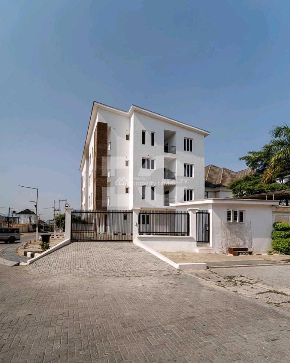 4 Bed  Maisonette  4.5 Bath  Oniru, Lagos  N500 Million  Features, Oniru, Victoria Island (vi), Lagos, House for Sale