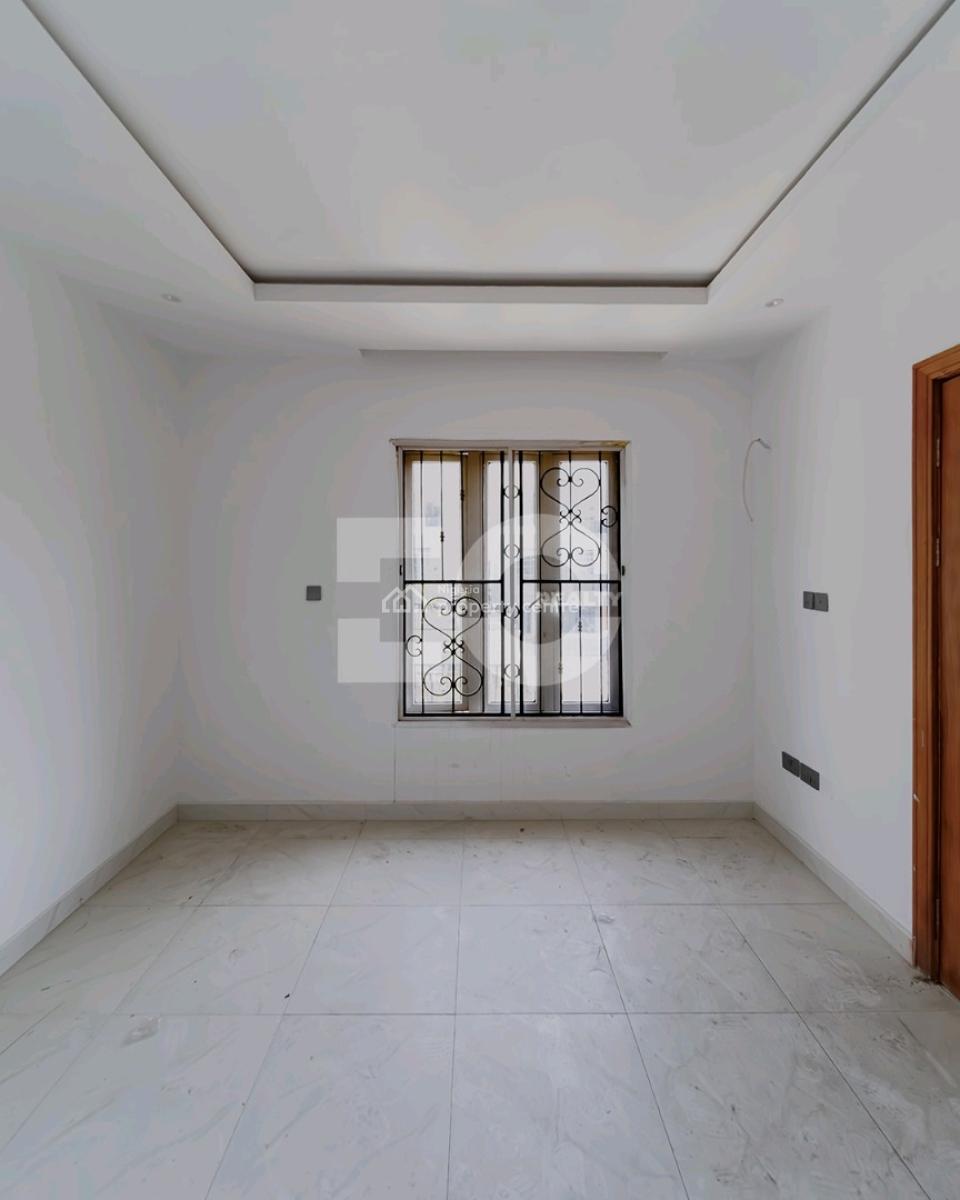 4 Bed  Maisonette  4.5 Bath  Oniru, Lagos  N500 Million  Features, Oniru, Victoria Island (vi), Lagos, House for Sale