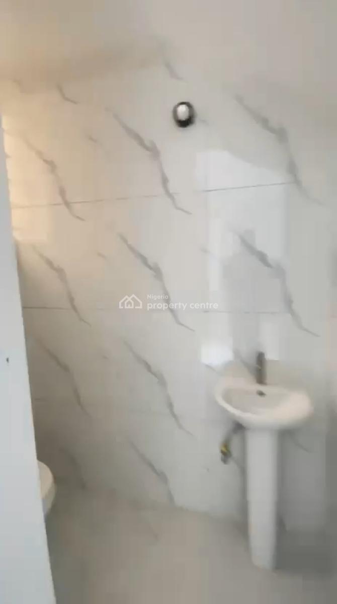 4bedrooms Semi Detached Duplex, Ikota, Lekki, Lagos, Semi-detached Duplex for Sale