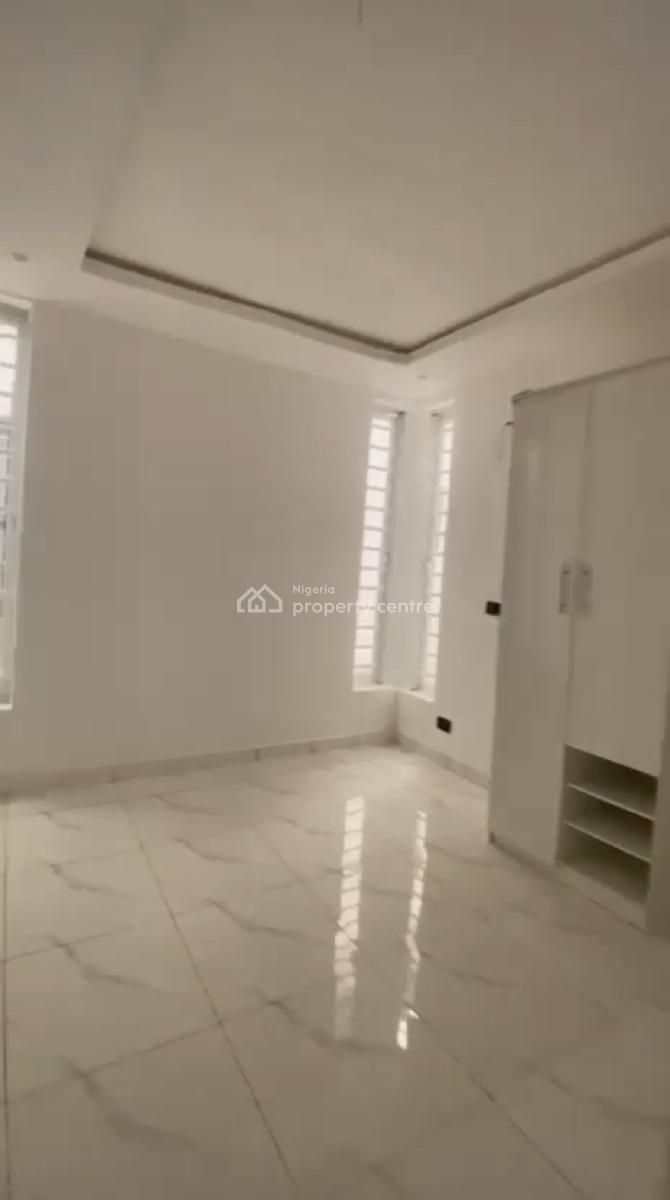 4bedrooms Semi Detached Duplex, Ikota, Lekki, Lagos, Semi-detached Duplex for Sale