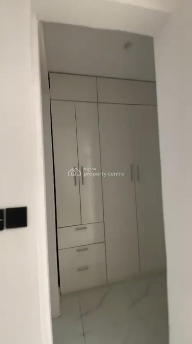 4bedrooms Semi Detached Duplex, Ikota, Lekki, Lagos, Semi-detached Duplex for Sale