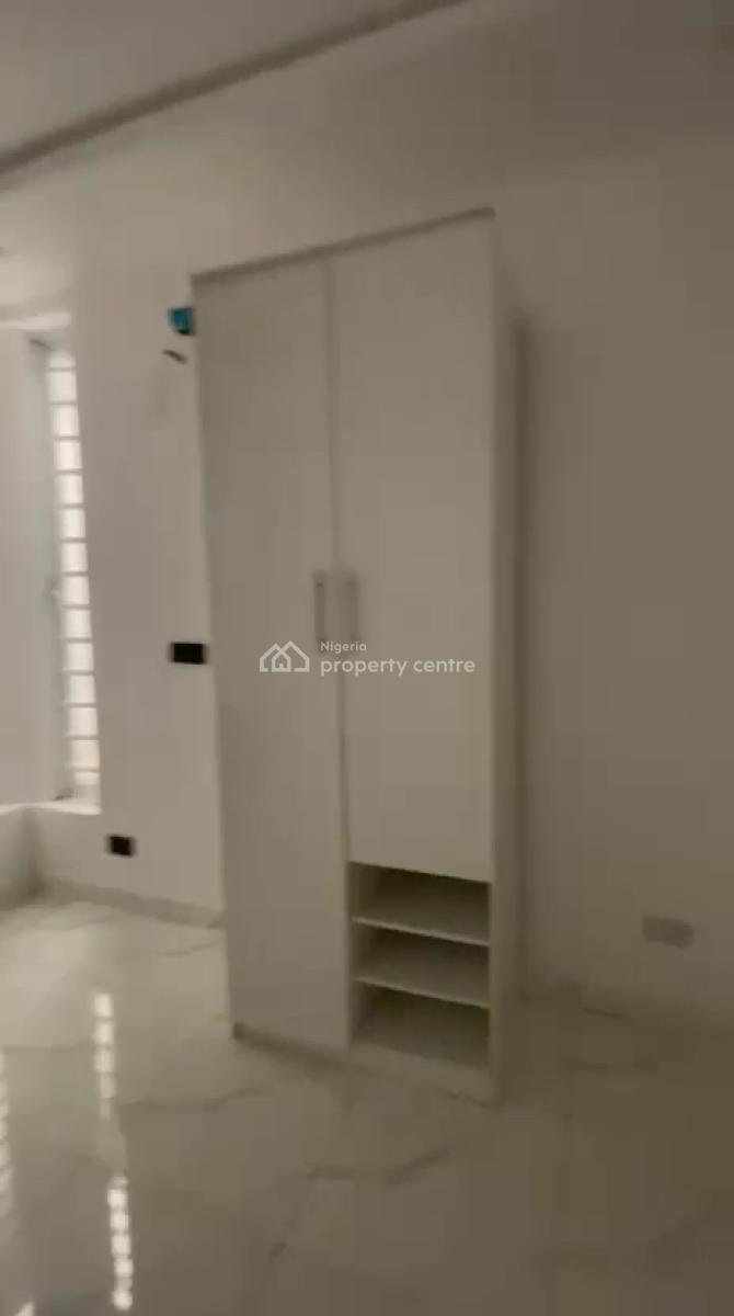 4bedrooms Semi Detached Duplex, Ikota, Lekki, Lagos, Semi-detached Duplex for Sale