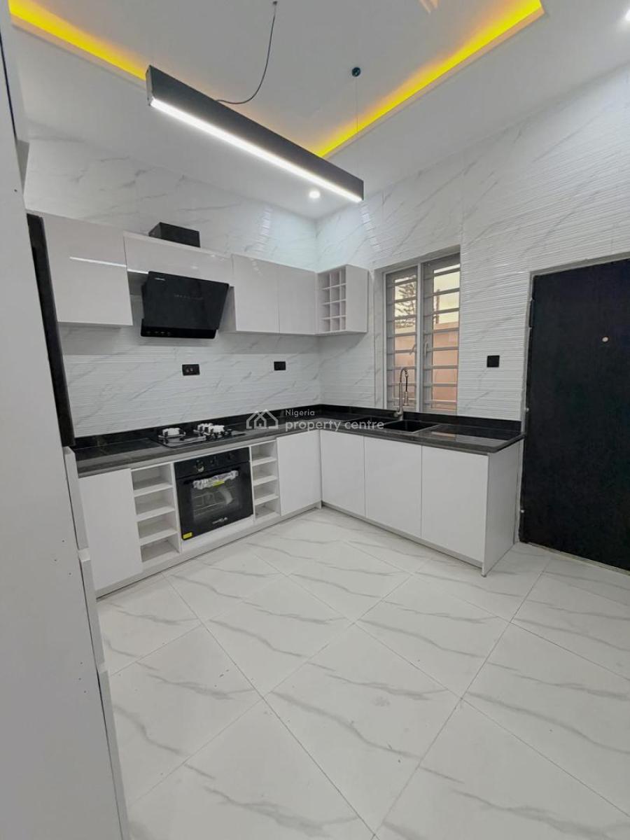 Lovely Built 3bedroom Terrace Duplex, Gbagada, Lagos, Terraced Duplex for Sale