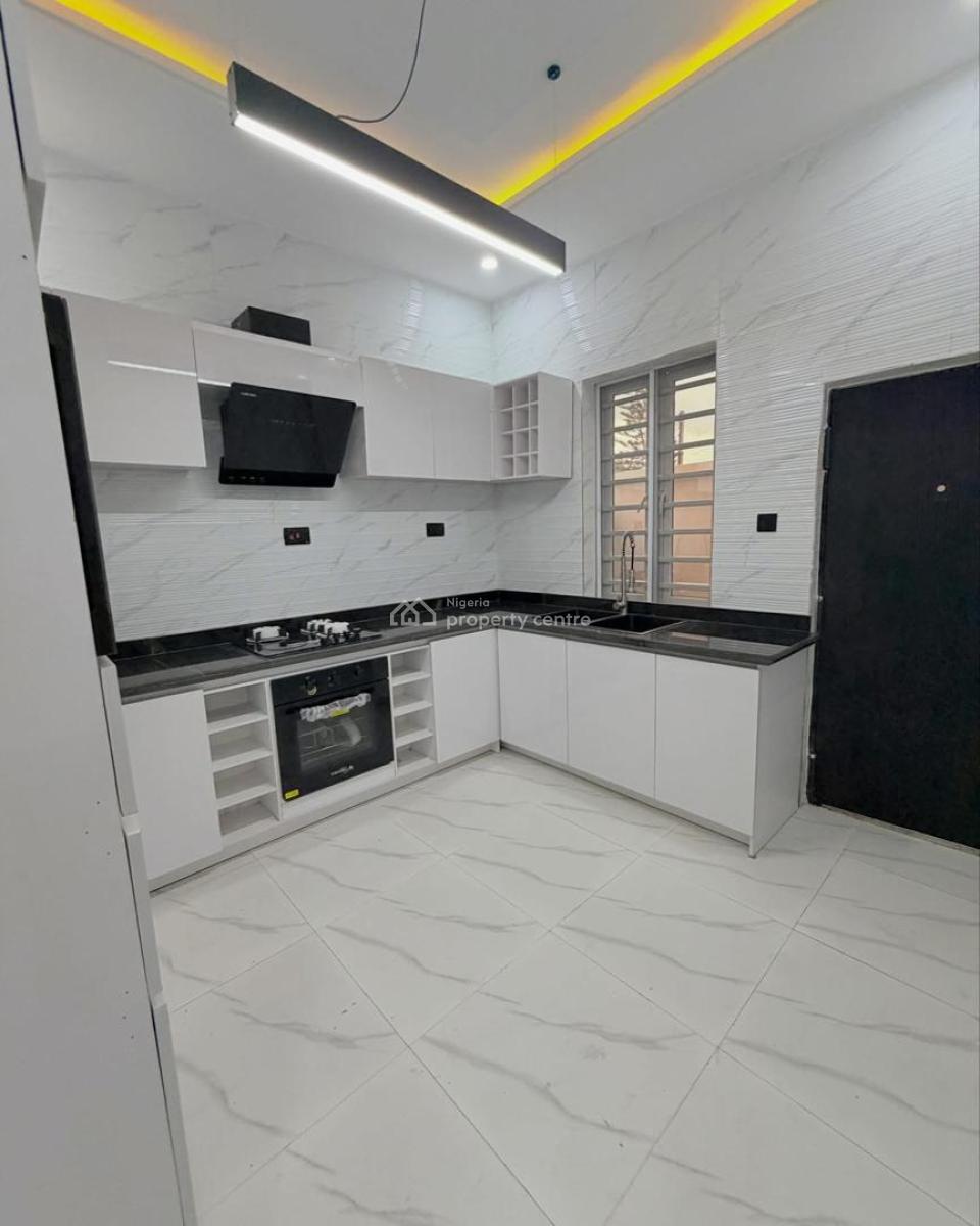 Lovely Built 3bedroom Terrace Duplex, Gbagada, Lagos, Terraced Duplex for Sale