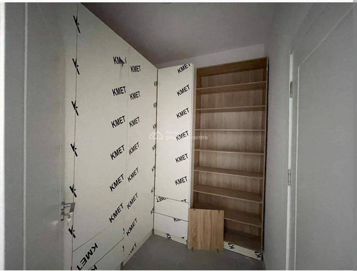 Prime Newly Built 3 Bedroom Flat with Bq, Lekki Phase 1, Lekki, Lagos, Flat / Apartment for Sale