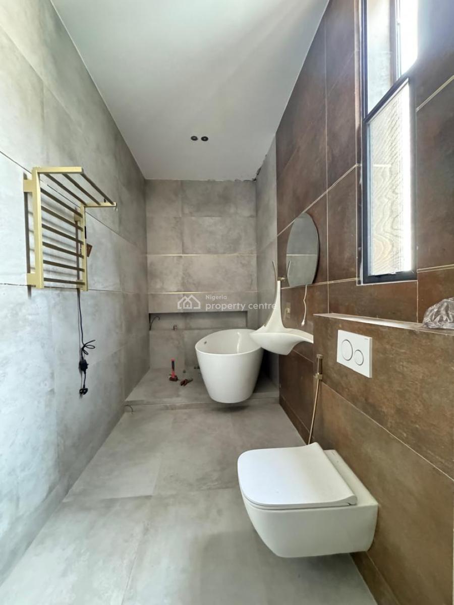 Serviced 2 Units of 4 Bedroom Apartments with One Room Bq Each, Lugard Avenue, Old Ikoyi, Ikoyi, Lagos, Flat / Apartment for Rent