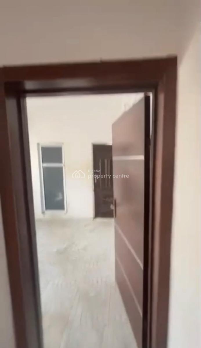 Neatly Used Mini Flat, Akoka, Yaba, Lagos, Mini Flat (room and Parlour) for Rent