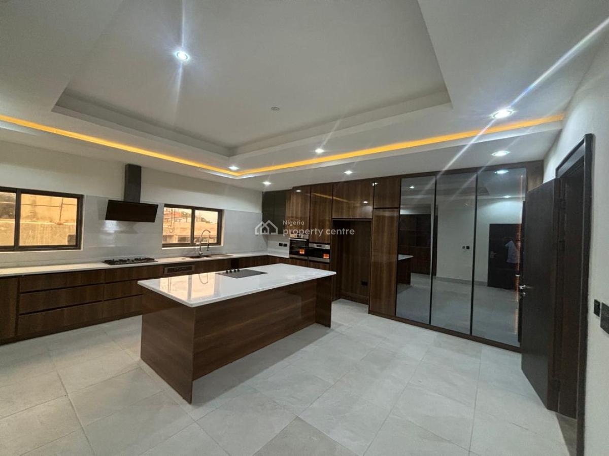 5-bedroom Waterfront Maisonnette Penthouse + 2 Bqs, Queens Drive, Ikoyi, Lagos, House for Sale