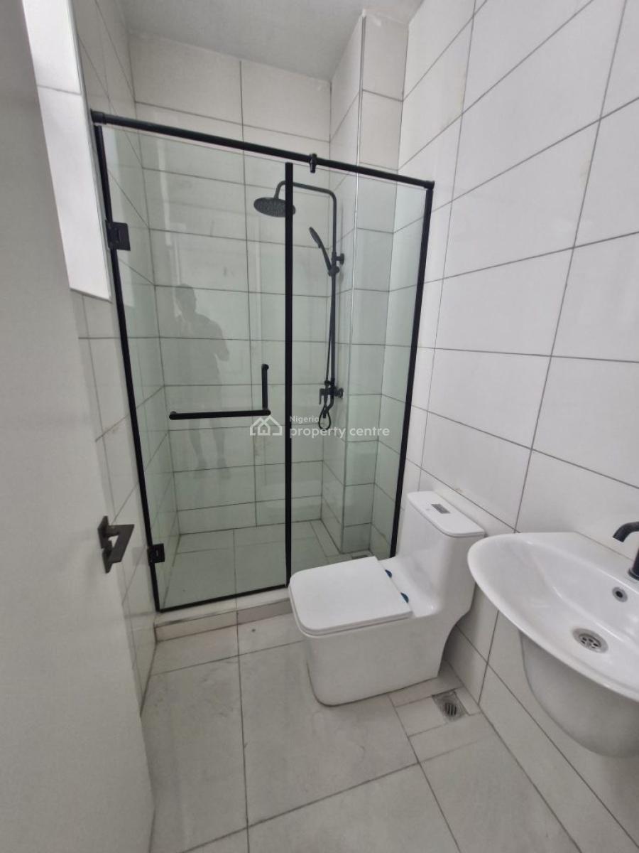 Luxury Brand New 2bedrooms Apartments with Swimming Pool and Gym, Lekki Phase 1 Right Hand Side, Lekki, Lagos, Flat / Apartment for Sale