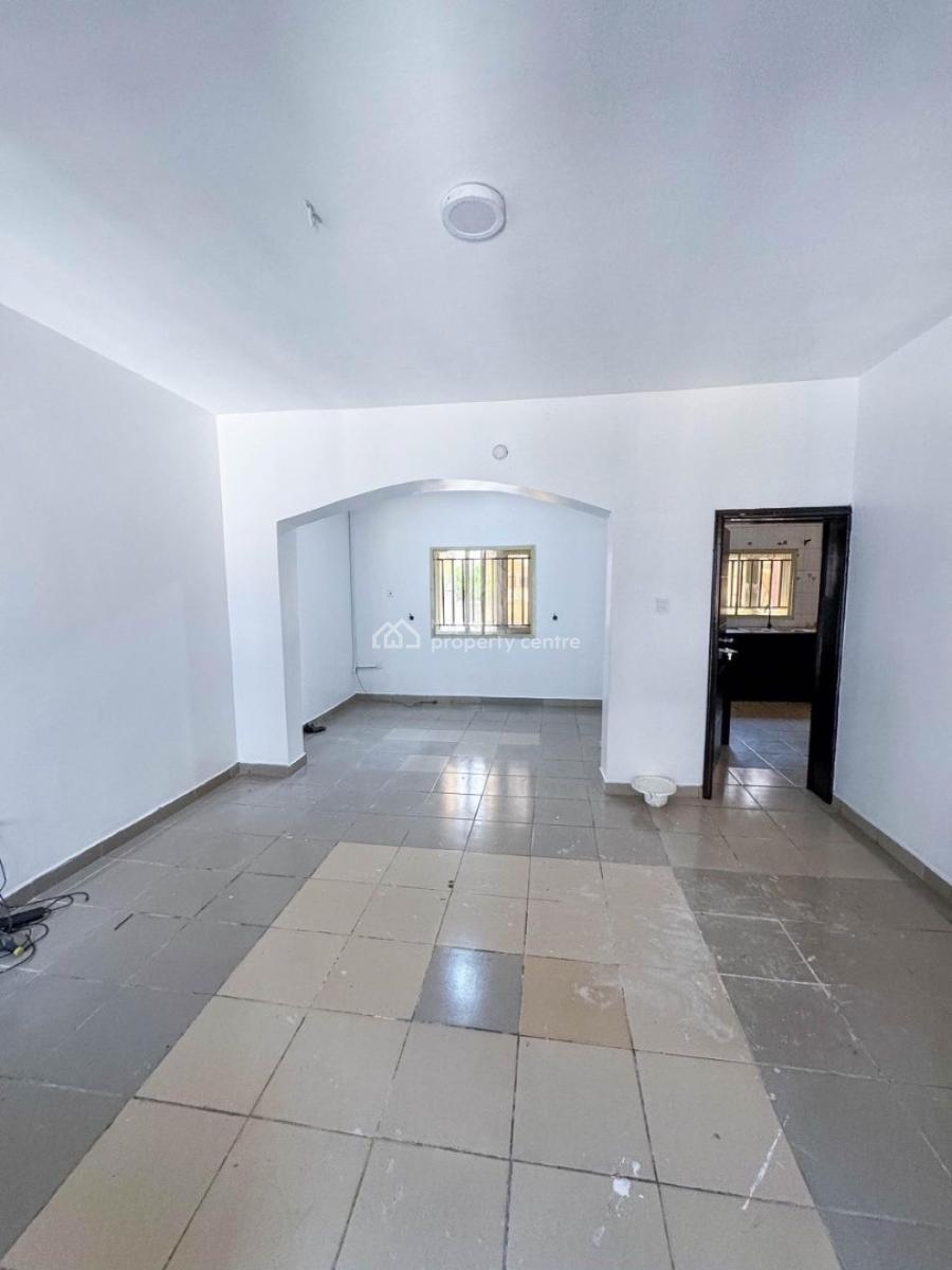 Newly Renovated 3 Bedroom Terrace Duplex, Ilasan, Lekki, Lagos, Terraced Duplex for Rent