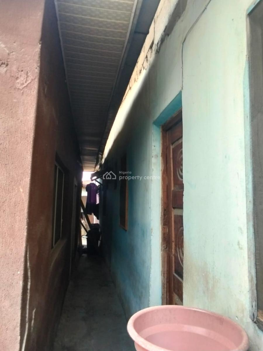 3 Bedroom Detached Bungalow, Spacious Mini Flat & a Store, Ojota, Lagos, Detached Bungalow for Sale