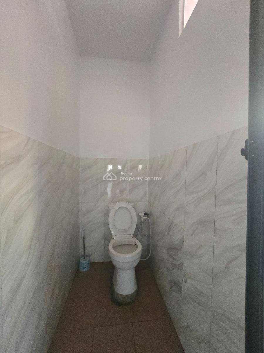 Restaurant, Ajah, Lagos, Restaurant / Bar for Sale