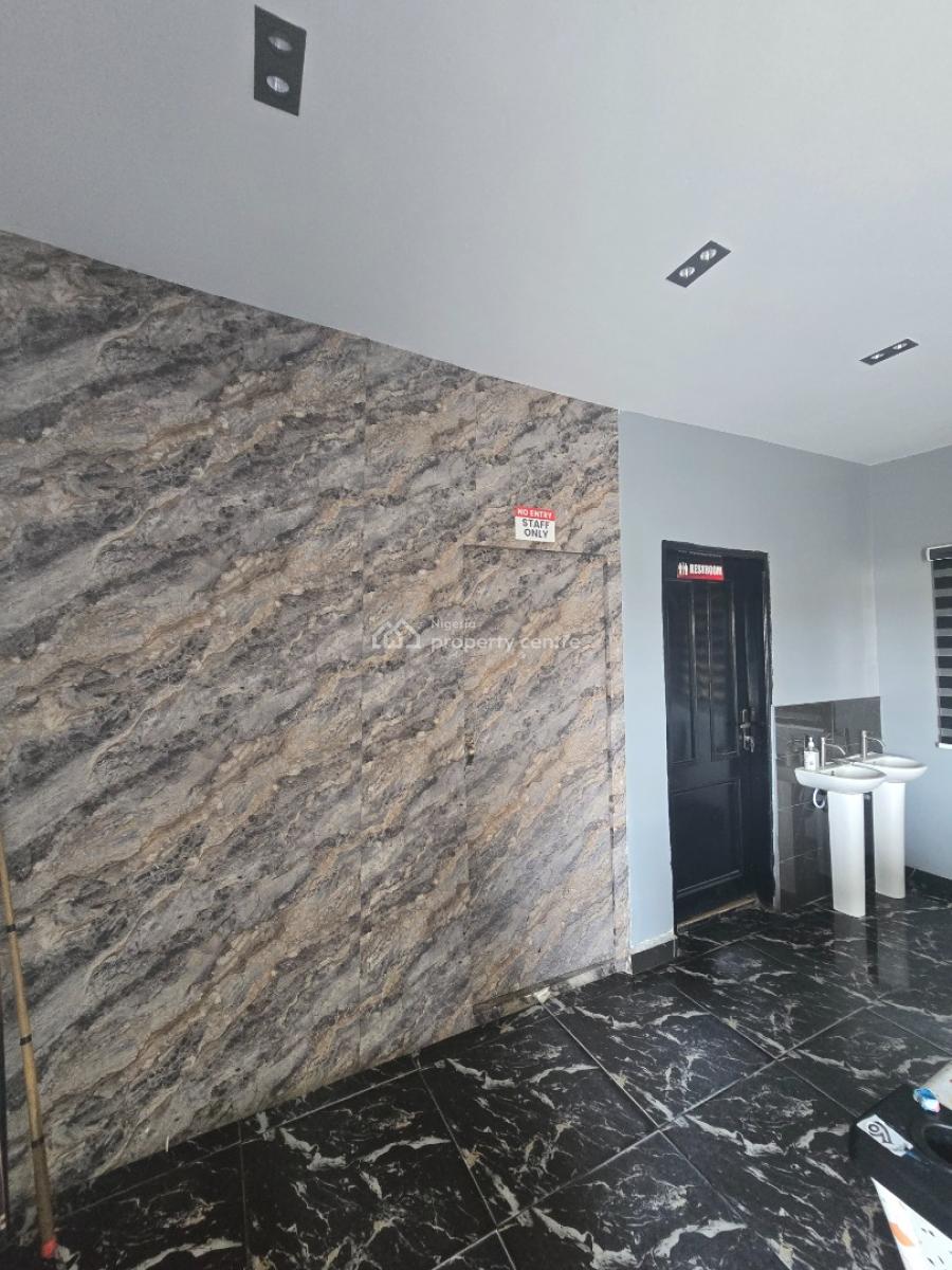 Restaurant, Ajah, Lagos, Restaurant / Bar for Sale