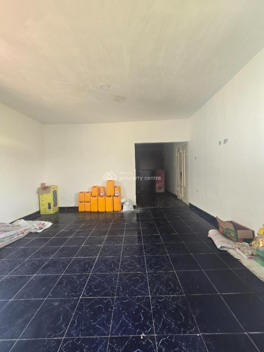 Restaurant, Ajah, Lagos, Restaurant / Bar for Sale