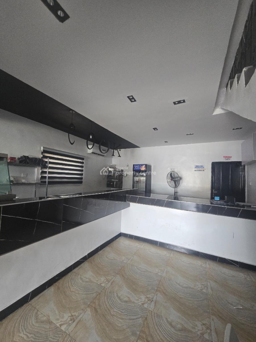 Restaurant, Ajah, Lagos, Restaurant / Bar for Sale