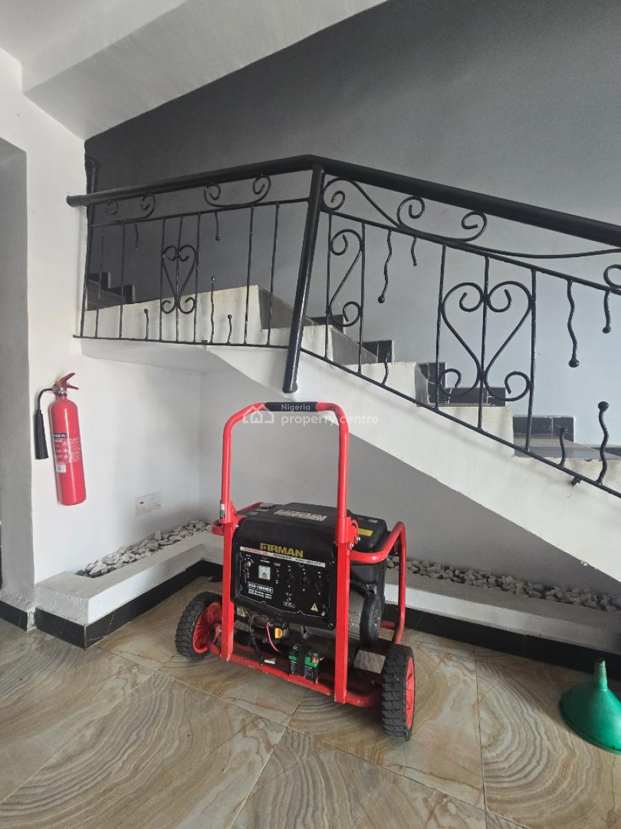 Restaurant, Ajah, Lagos, Restaurant / Bar for Sale