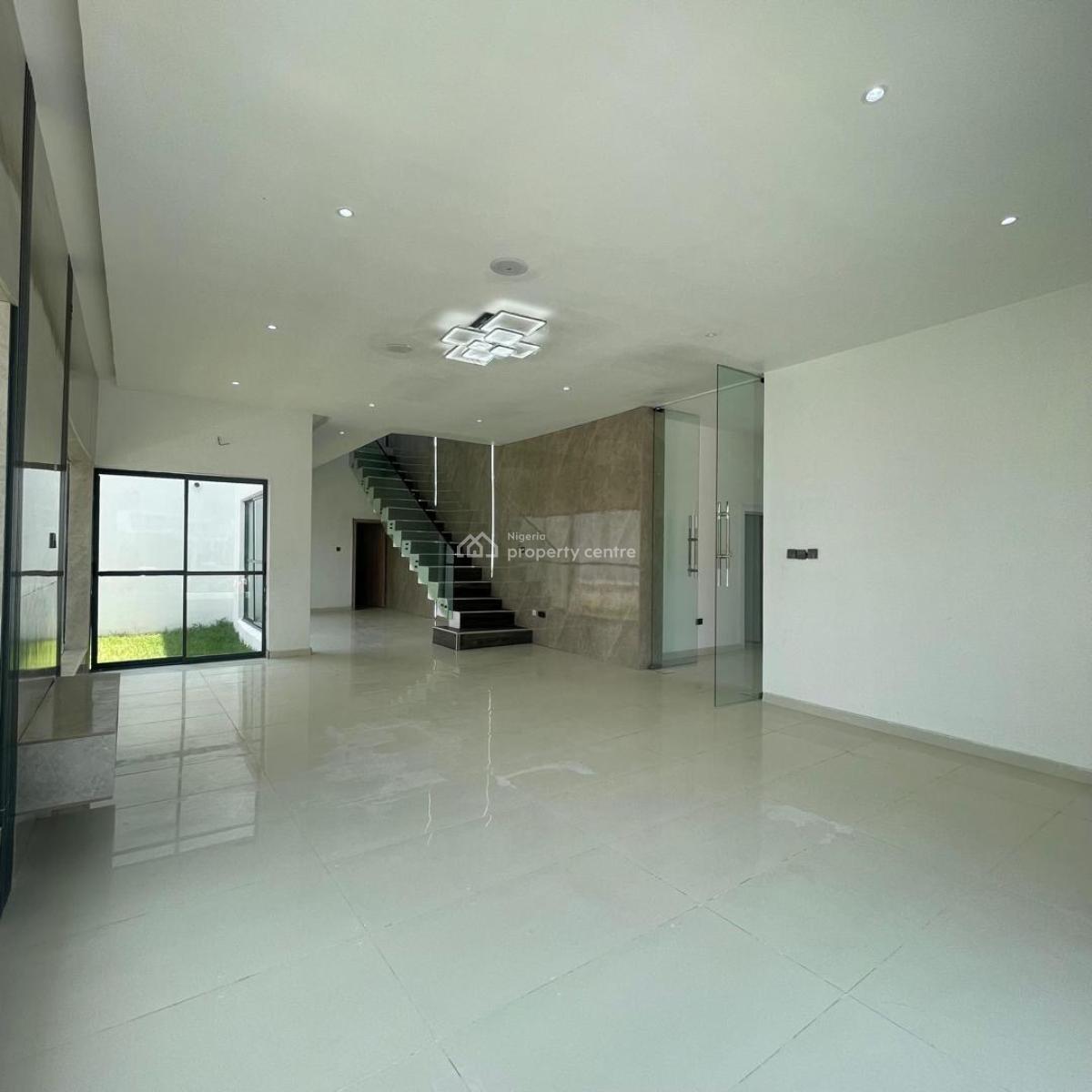 Standard 5 Bedroom Fully Detached Home, Ikota, Lekki, Lagos, Detached Duplex for Sale