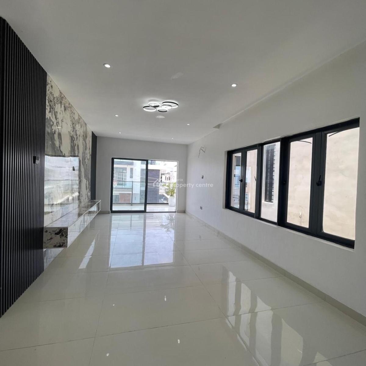 Standard 5 Bedroom Fully Detached Home, Ikota, Lekki, Lagos, Detached Duplex for Sale