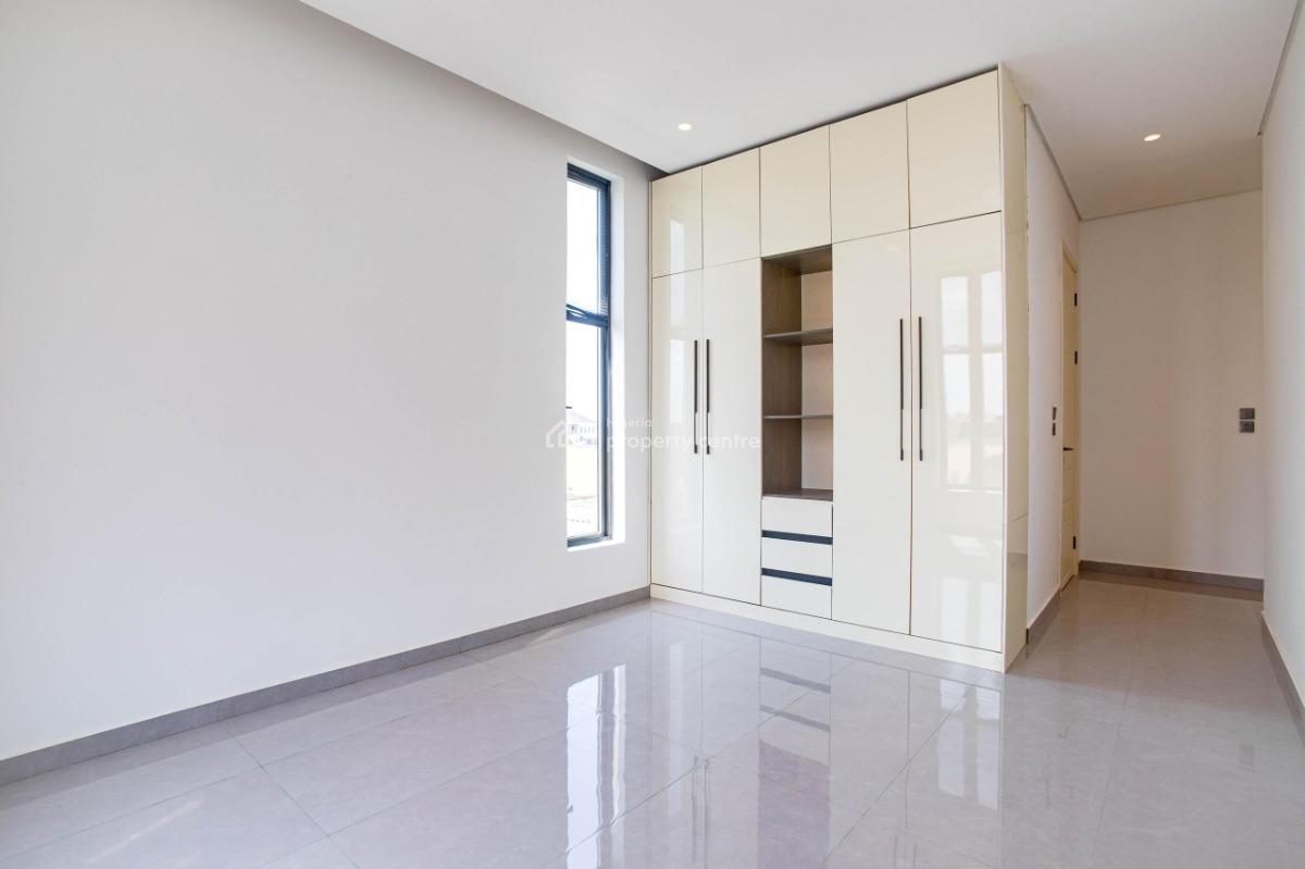 Contemporary Luxurious 4 Bedroom Semi-detached House with Swimming Poo, Ikate Elegushi, Lekki, Lagos, Semi-detached Duplex for Sale