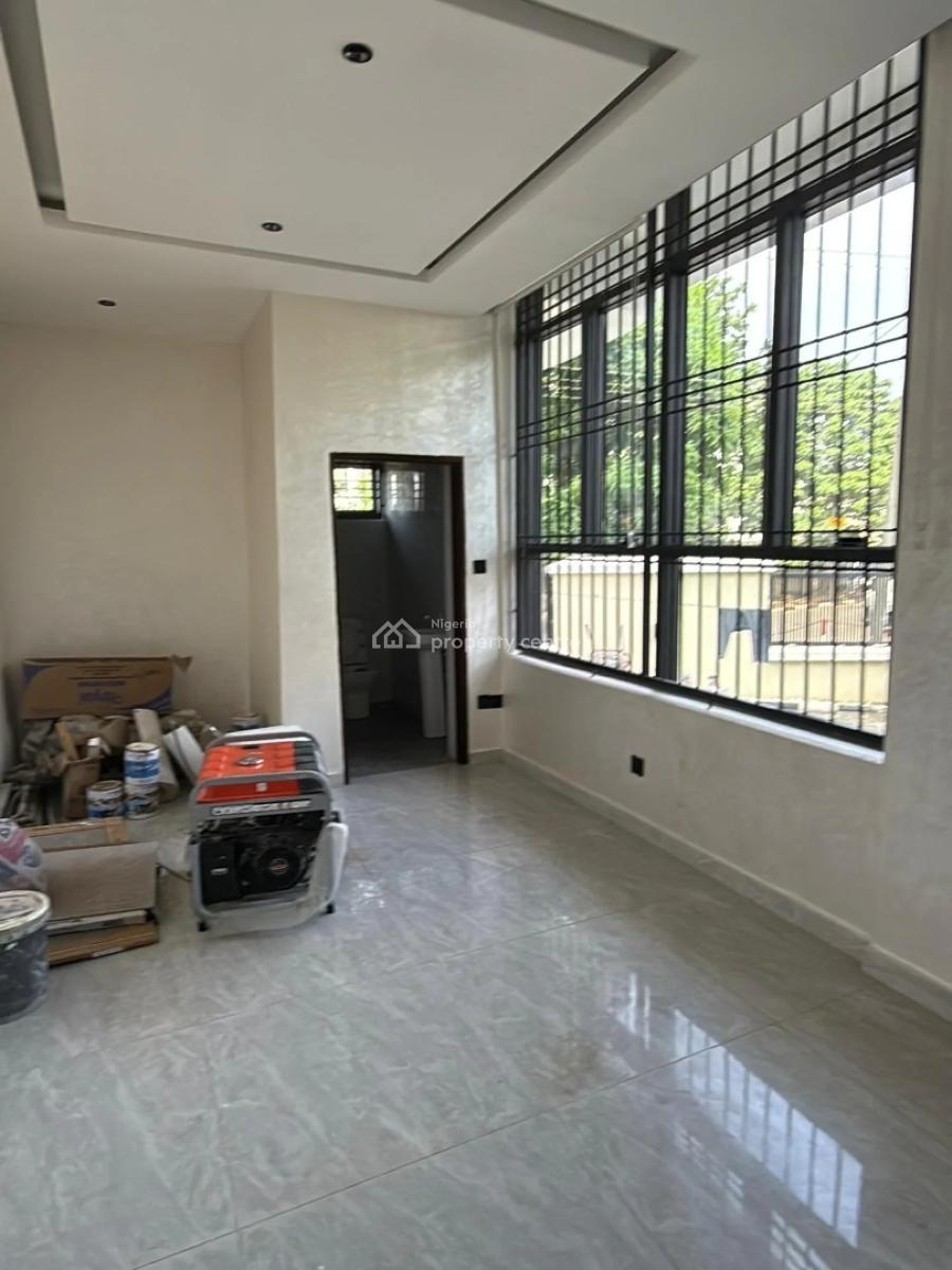 6 Bedroom Detached Duplex with a Room Bq. The Property Is Serviced Wit, Wuse, Abuja, House for Rent