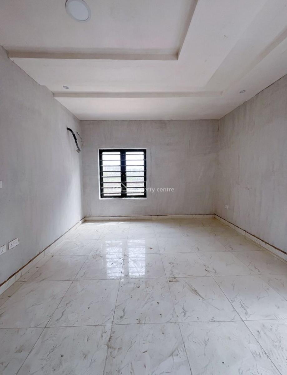 Prime Luxury 2 Bedroom Service Apartment in a Secured Estate, Off Freedom Way, Ikate Elegushi, Lekki, Lagos, Flat / Apartment for Sale