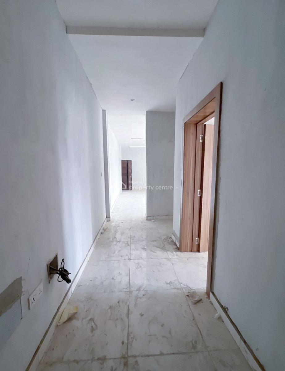 Prime Luxury 2 Bedroom Service Apartment in a Secured Estate, Off Freedom Way, Ikate Elegushi, Lekki, Lagos, Flat / Apartment for Sale