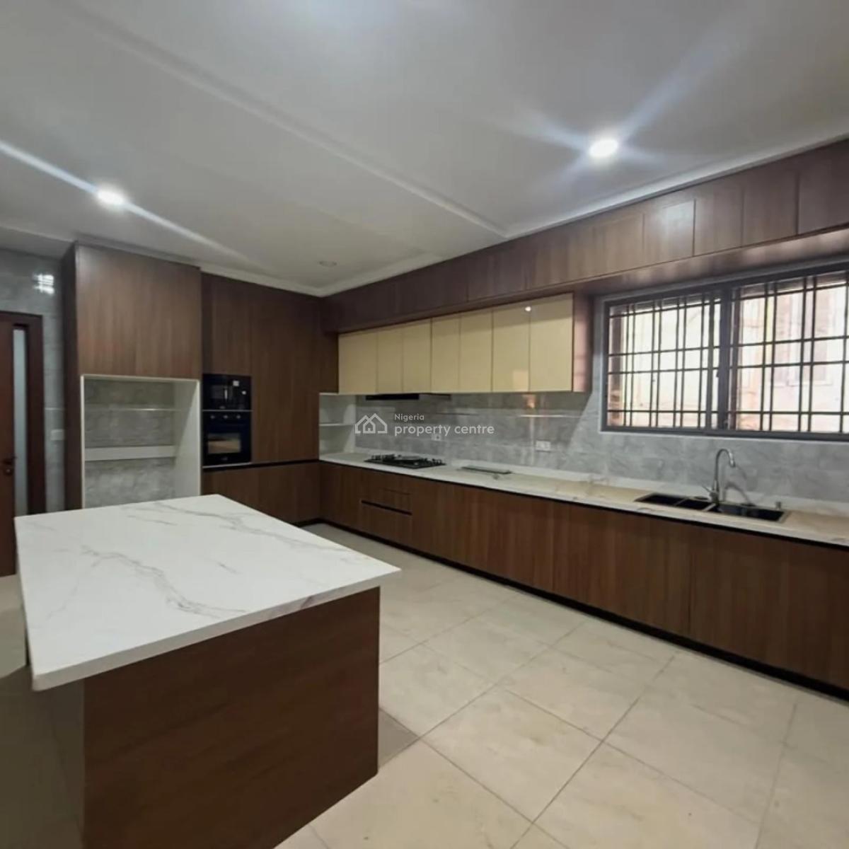 5 Bedroom Detached Duplex with 2room Bq.  It Is Gated in Its Own Compo, Wuye, Abuja, House for Sale