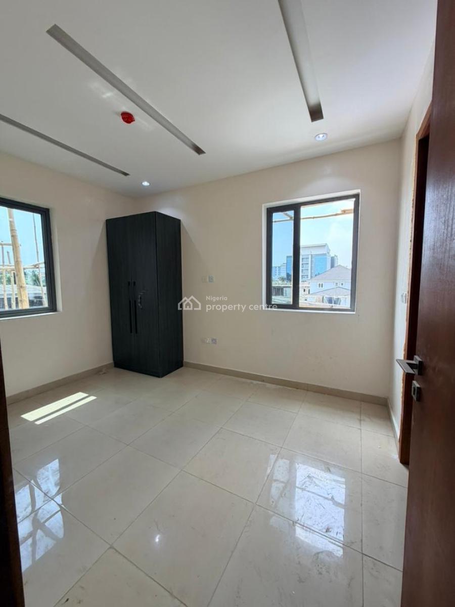 4 Bedroom Semi Detached Duplex at Ilupeju, Ilupeju, Lagos, Semi-detached Duplex for Sale