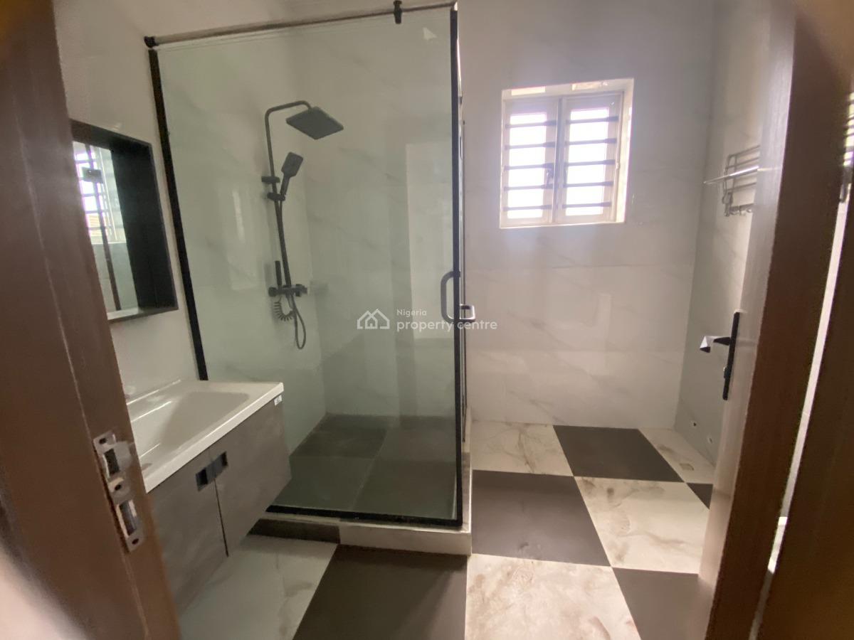 Luxury 4-bedroom Terraced Apartment with Bq., Lekki Phase 1, Lekki, Lagos, Terraced Duplex for Rent