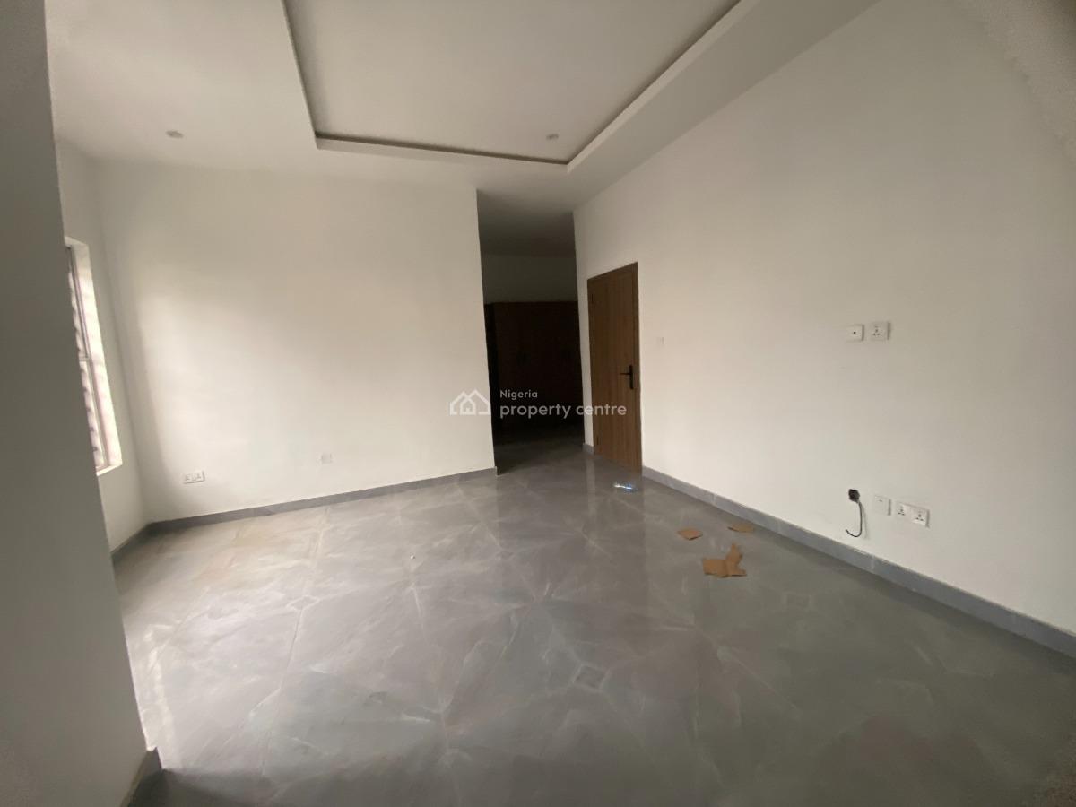 Luxury 4-bedroom Terraced Apartment with Bq., Lekki Phase 1, Lekki, Lagos, Terraced Duplex for Rent