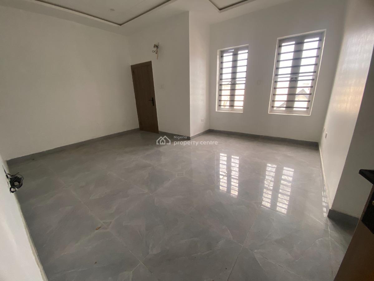 Luxury 4-bedroom Terraced Apartment with Bq., Lekki Phase 1, Lekki, Lagos, Terraced Duplex for Rent