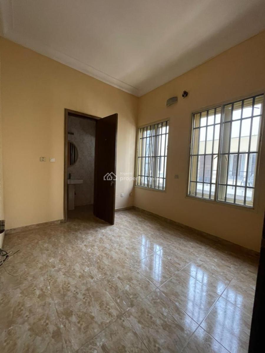 Well Maintained Unfurnished  2 Units of 2 Bedroom Apartment., Salem, Ikate, Lekki, Lagos, Flat / Apartment for Rent