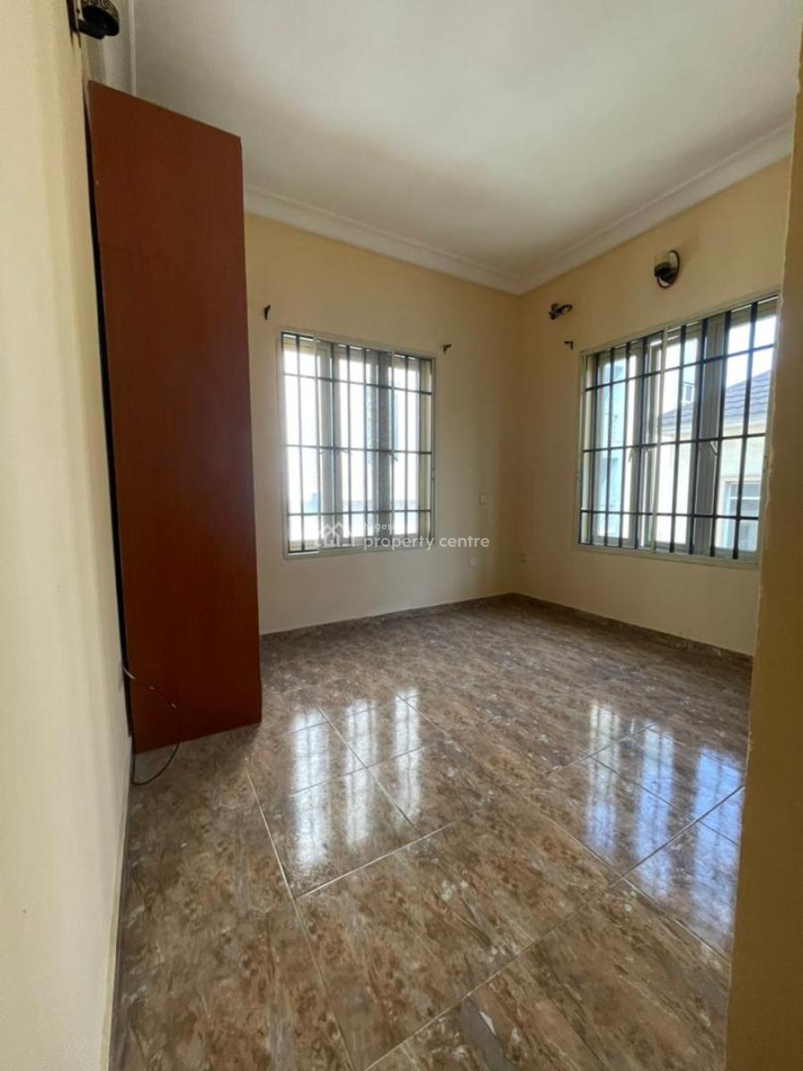 Well Maintained Unfurnished  2 Units of 2 Bedroom Apartment., Salem, Ikate, Lekki, Lagos, Flat / Apartment for Rent