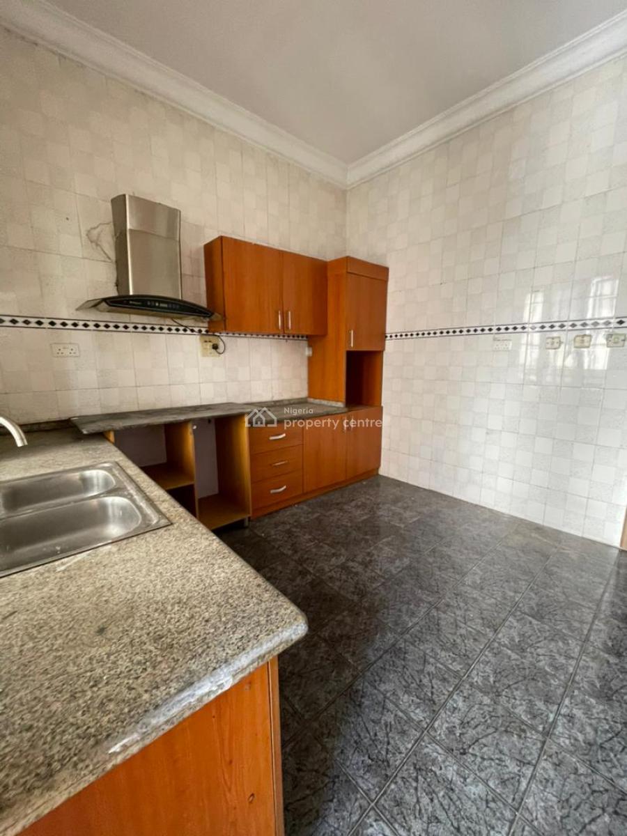 Well Maintained Unfurnished  2 Units of 2 Bedroom Apartment., Salem, Ikate, Lekki, Lagos, Flat / Apartment for Rent