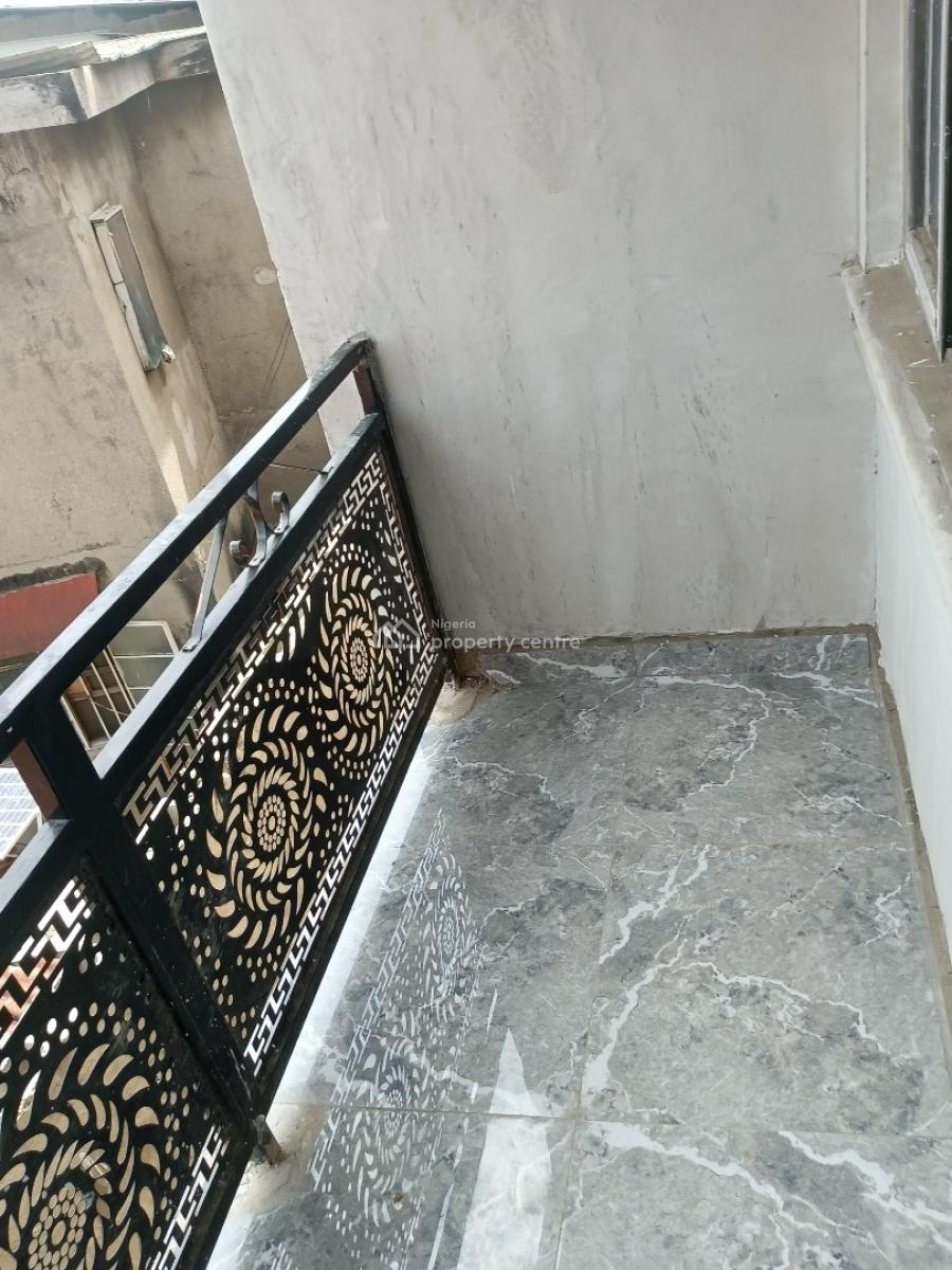 Executive and Luxury 2bedroom Flat, All Ensuit, Off Akanro Street, Illasa-maja, Ilasamaja, Mushin, Lagos, Flat / Apartment for Rent