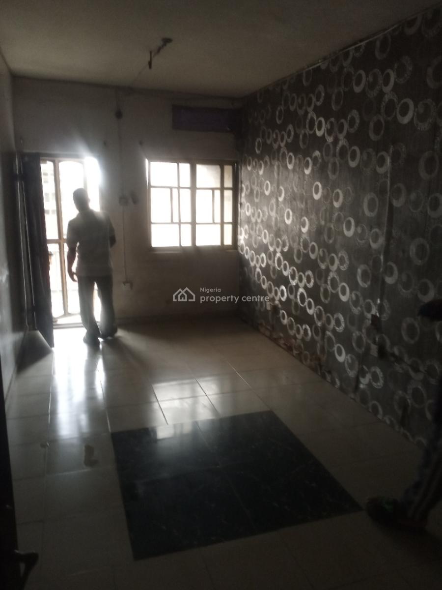 Mini Flat, Lawerson, Surulere, Lagos, Mini Flat (room and Parlour) for Rent