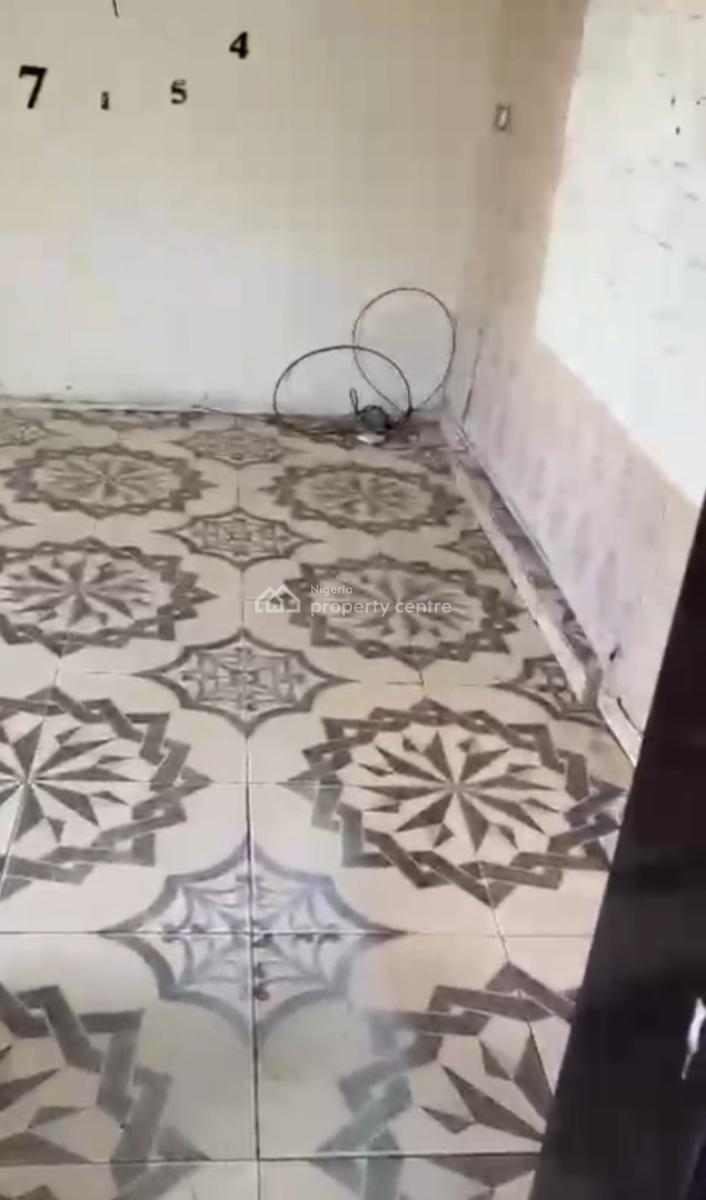 Mini Flat Available Now, Lekki Phase 1, Lekki, Lagos, Mini Flat (room and Parlour) for Rent