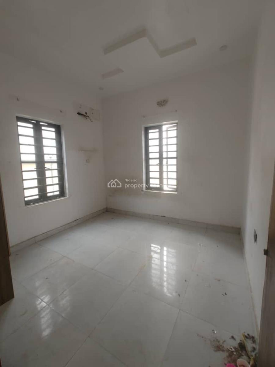 2 Bedroom Flat Apartment in an Estate Close to Expressway, Sangotedo Ajah Lagos, Sangotedo, Ajah, Lagos, Flat / Apartment for Rent