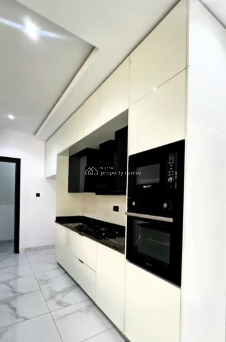 Fully Serviced 3 Bedrooms with Bq and 2 Bedrooms ) Elevator Cctv, Lekki Phase 1, Lekki Phase 1, Lekki, Lagos, Flat / Apartment for Sale