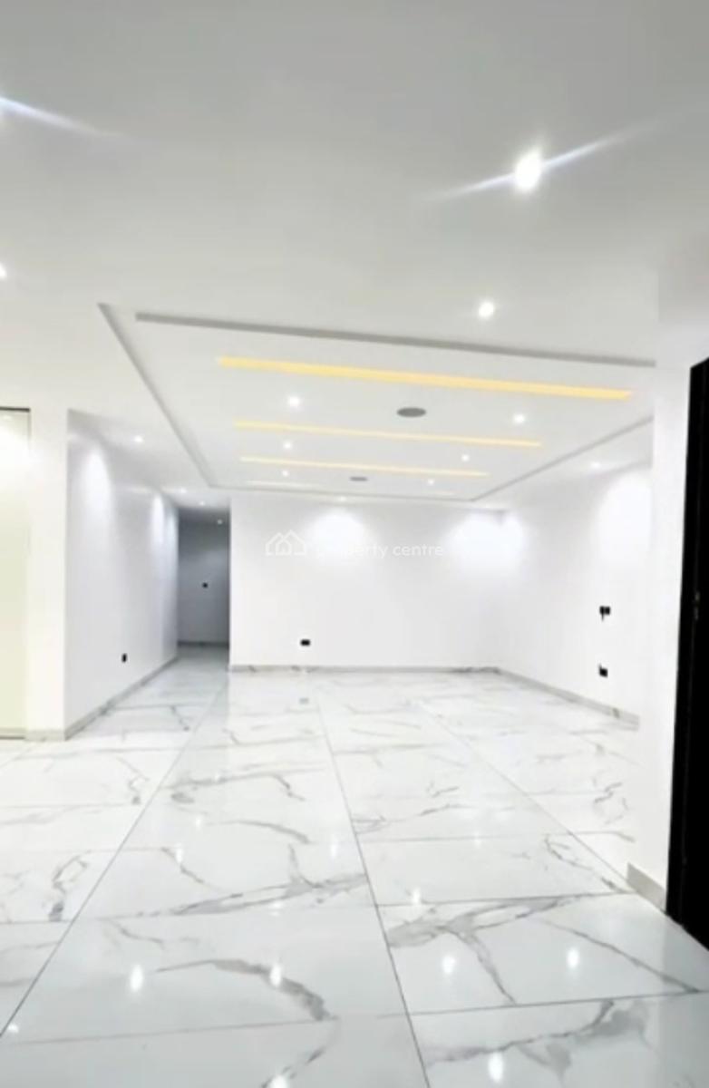 Fully Serviced 3 Bedrooms with Bq and 2 Bedrooms ) Elevator Cctv, Lekki Phase 1, Lekki Phase 1, Lekki, Lagos, Flat / Apartment for Sale