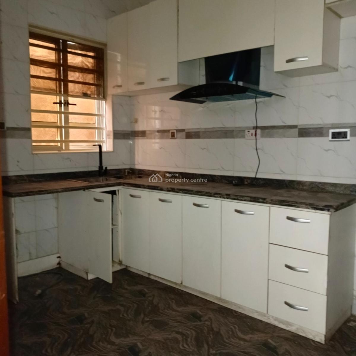 2 Bedroom Flat, Chevron Drive Lekki Lagos, Lekki, Lagos, Flat / Apartment for Rent
