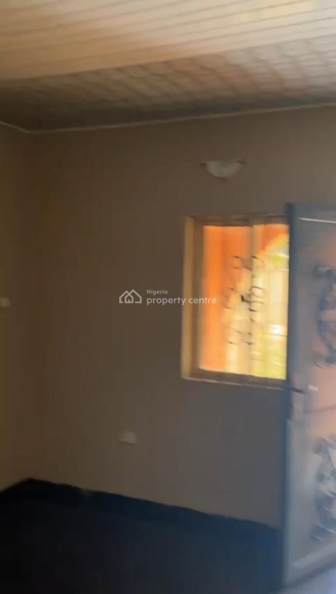 Well Maintained 2bedeoom Flat, Newroad Gbetu, Awoyaya, Ibeju Lekki, Lagos, Flat / Apartment for Rent