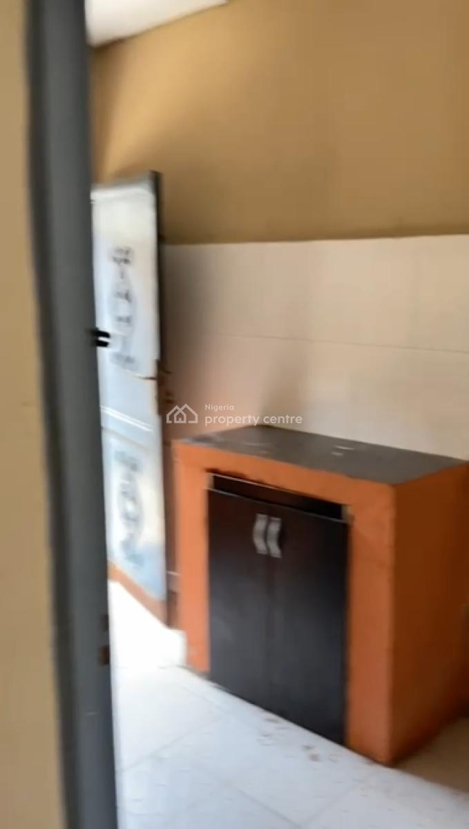 Well Maintained 2bedeoom Flat, Newroad Gbetu, Awoyaya, Ibeju Lekki, Lagos, Flat / Apartment for Rent