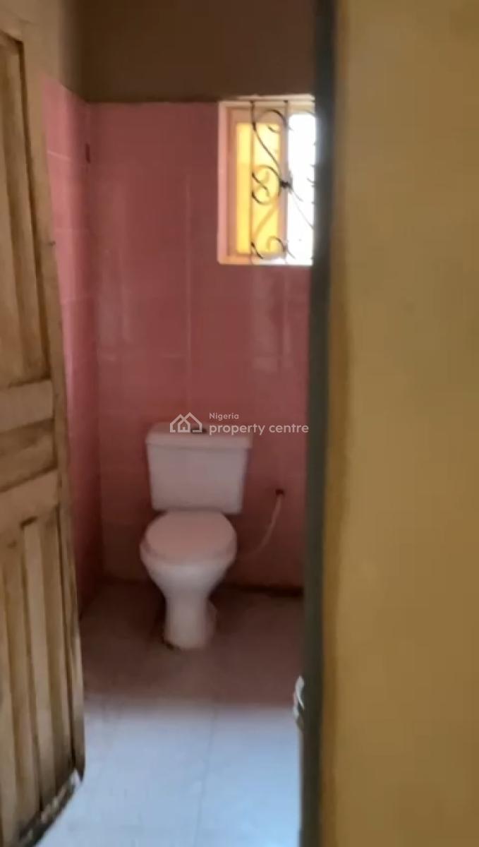 Well Maintained 2bedeoom Flat, Newroad Gbetu, Awoyaya, Ibeju Lekki, Lagos, Flat / Apartment for Rent