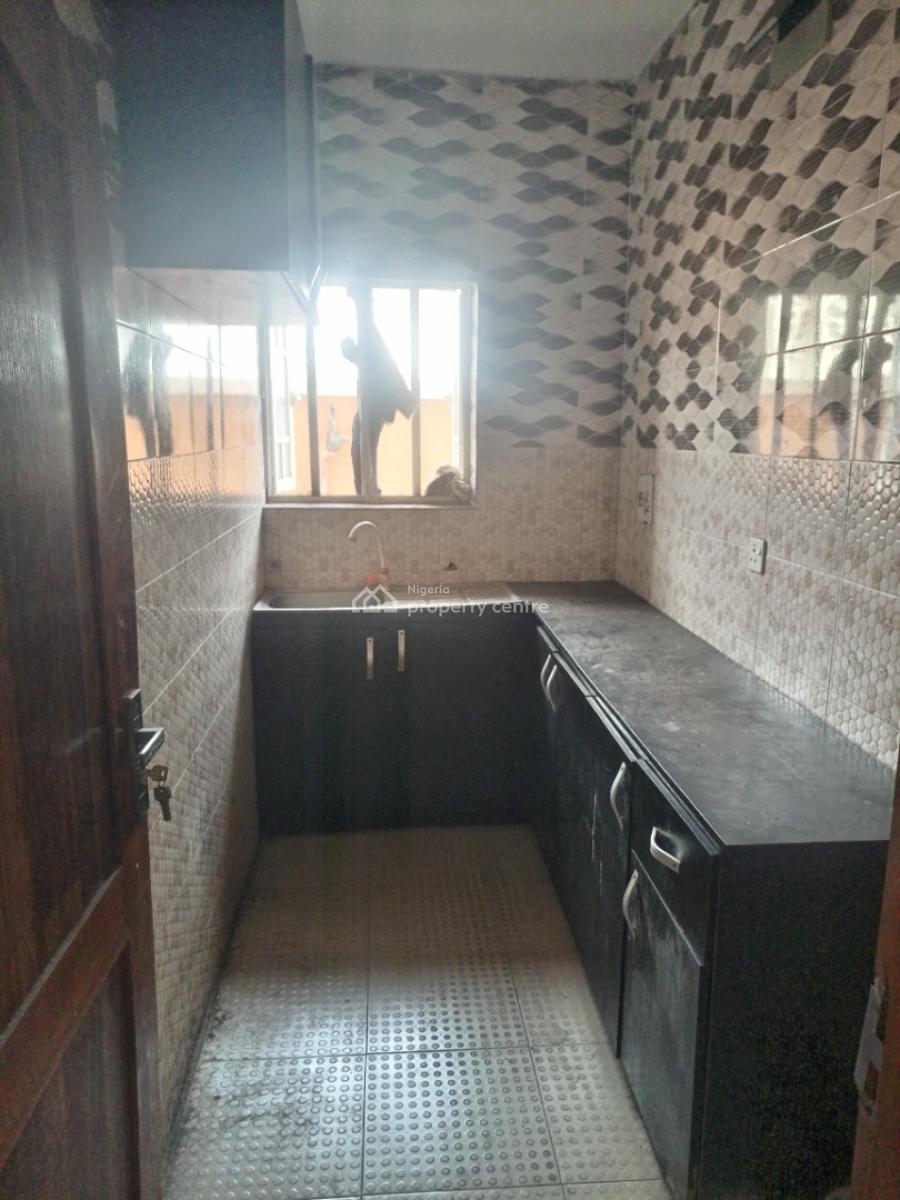 Portable 2 Bedroom Apartment in an Estate and Very Close to The Expres, Bogije, Ibeju Lekki, Lagos, House for Rent