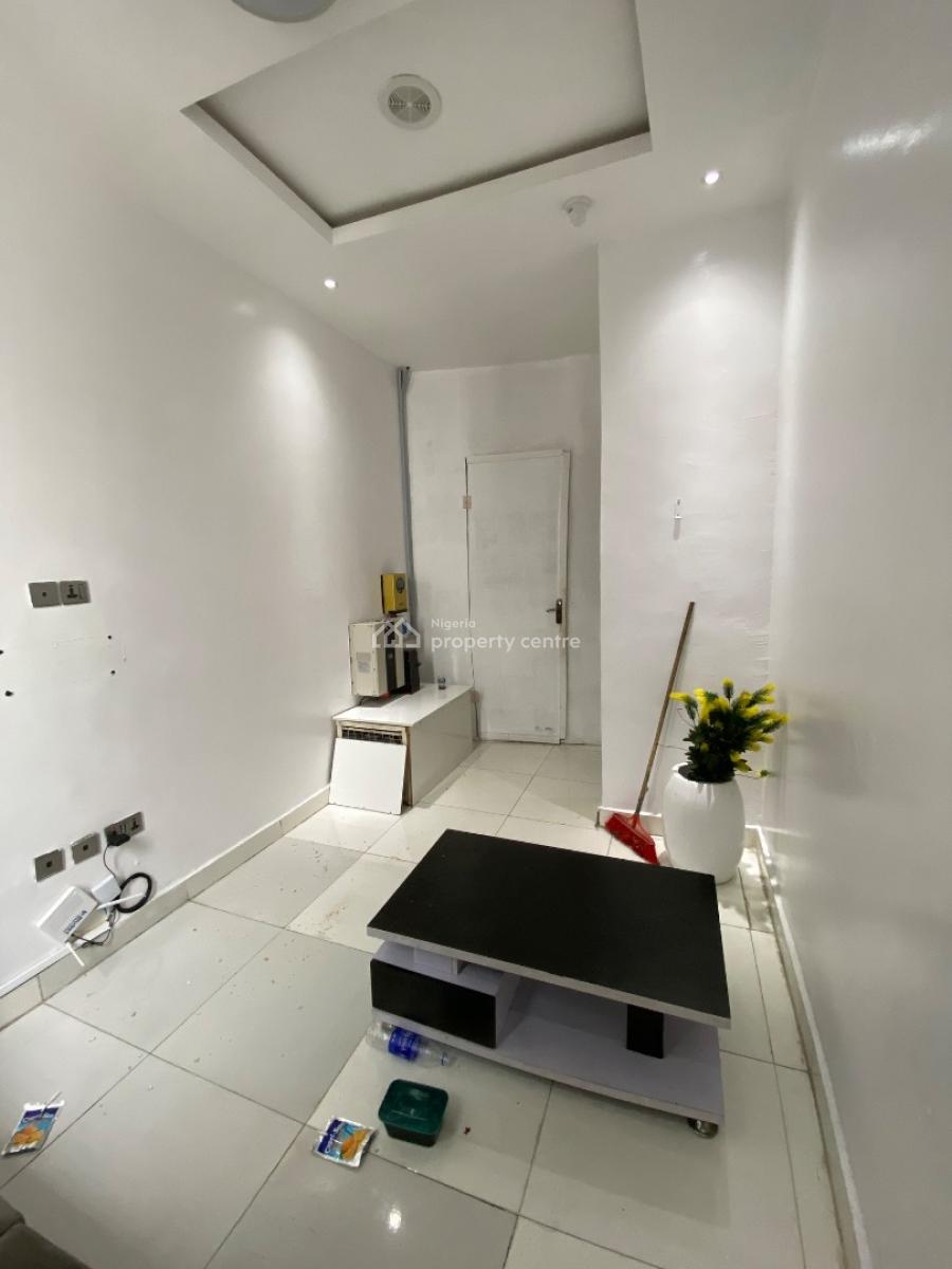 Masters Room and Parlor Sharing Kitchen with Solar (read Details), Orchid Road, Lekki, Lagos, Mini Flat (room and Parlour) for Rent